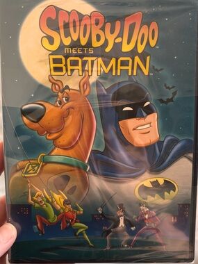 Scooby-Doo Meets Batman DVD - Blue, Yellow